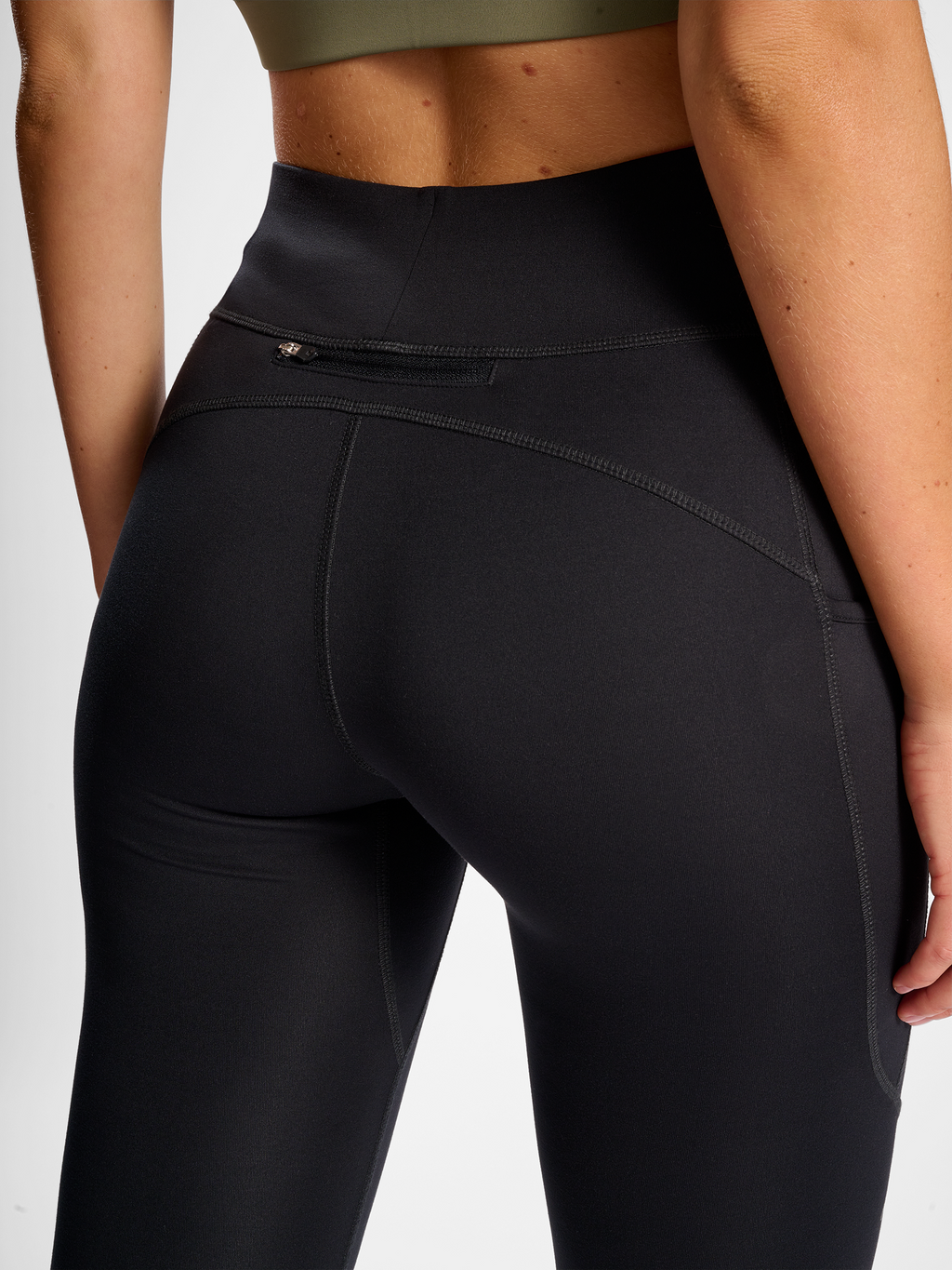 nwlBEAT TIGHTS WOMAN