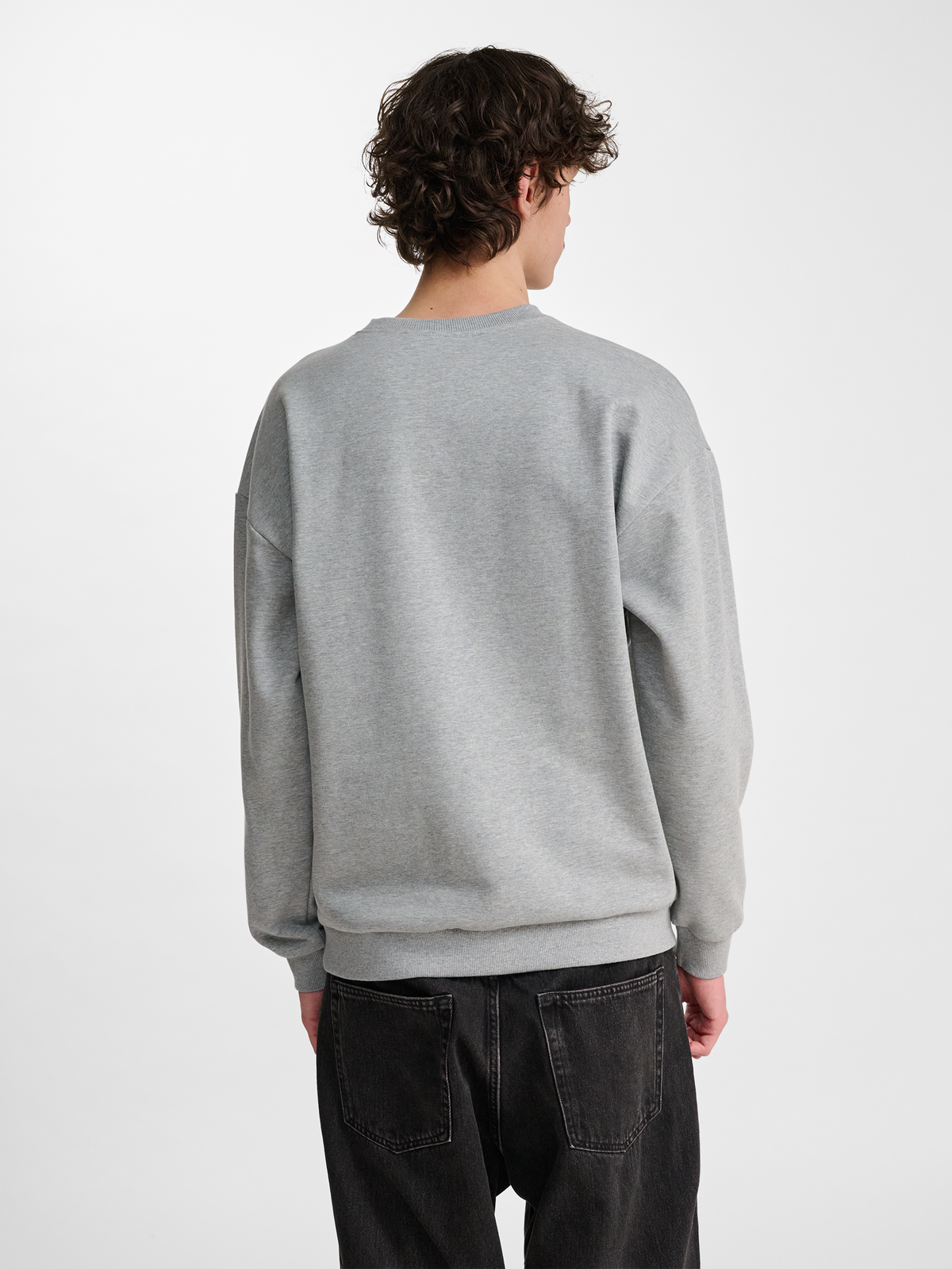 hmlLOOSE CREWNECK CLUB SPORTSWEAR