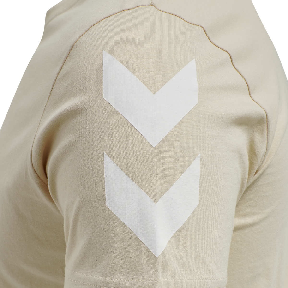 hmlLEGACY CHEVRON T-SHIRT