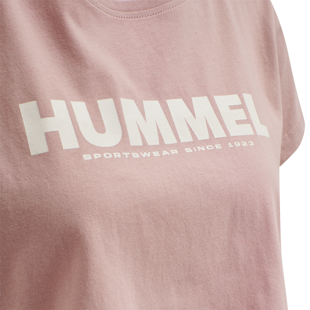 hmlLEGACY WOMAN CROPPED T-SHIRT