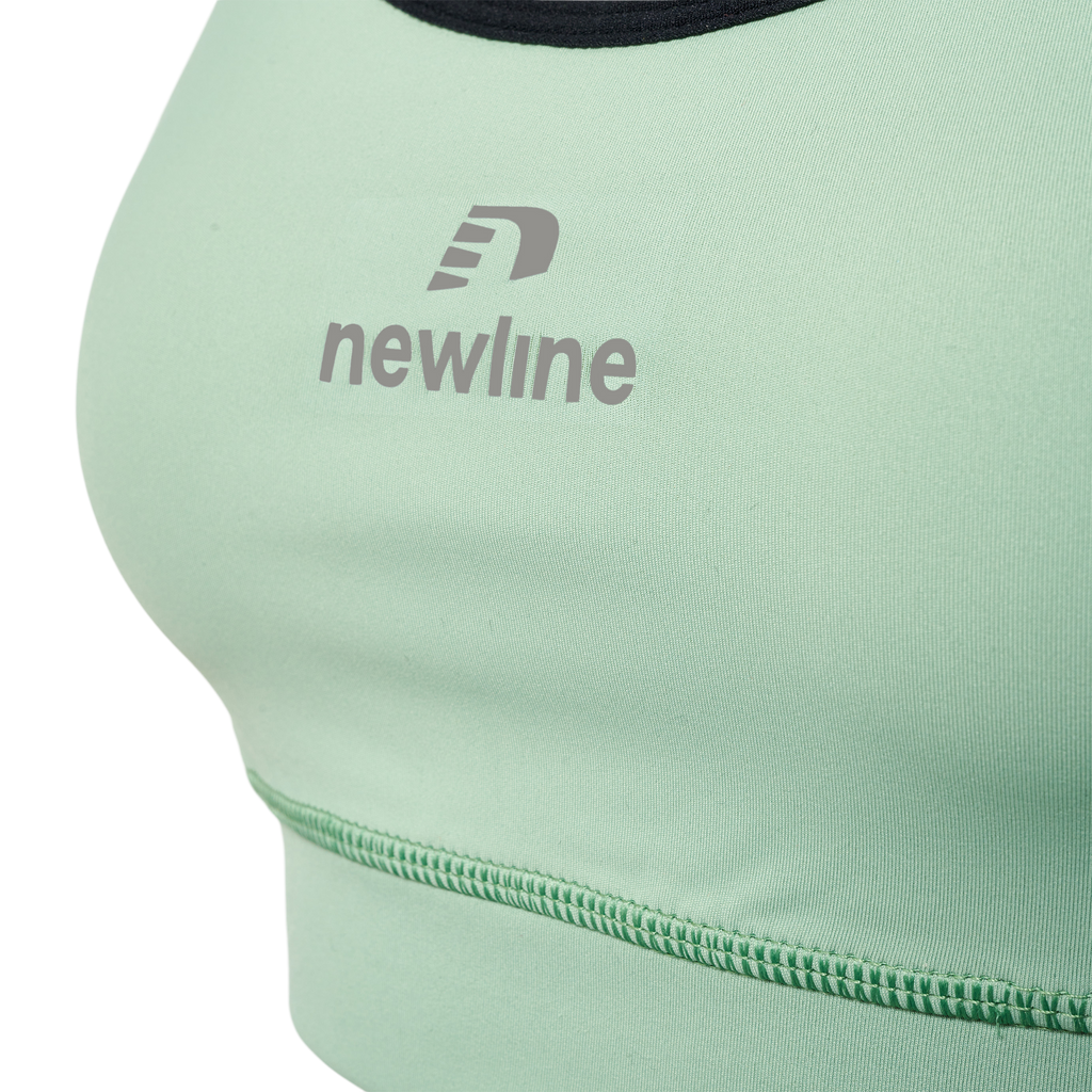 nwlAUGUSTA BRA WOMAN