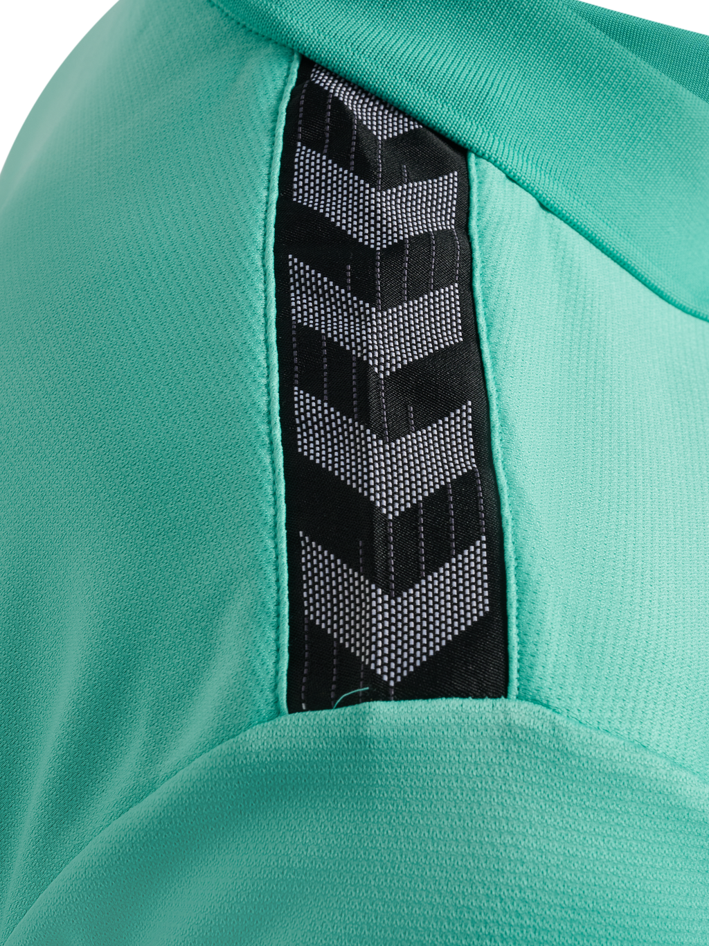 hmlAUTHENTIC FUNCTIONAL POLO