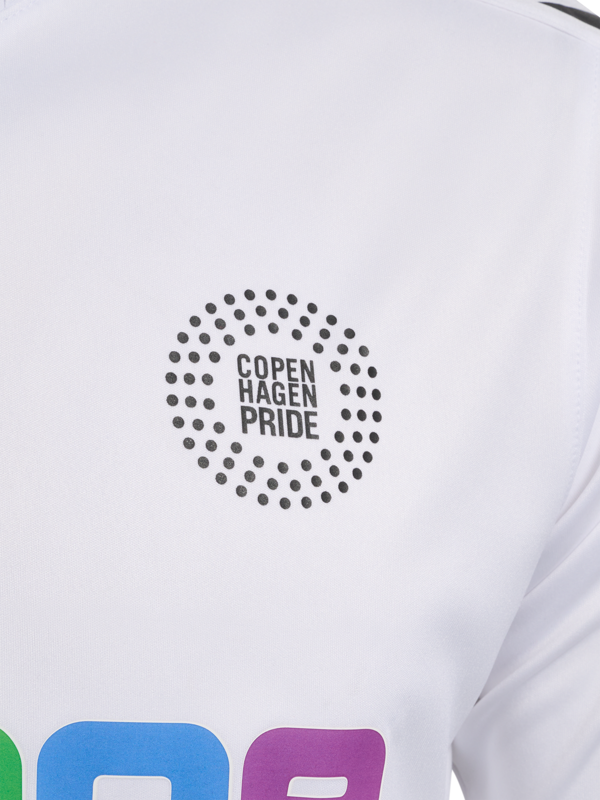 hmlCHANGE FOOTBALL JERSEY
