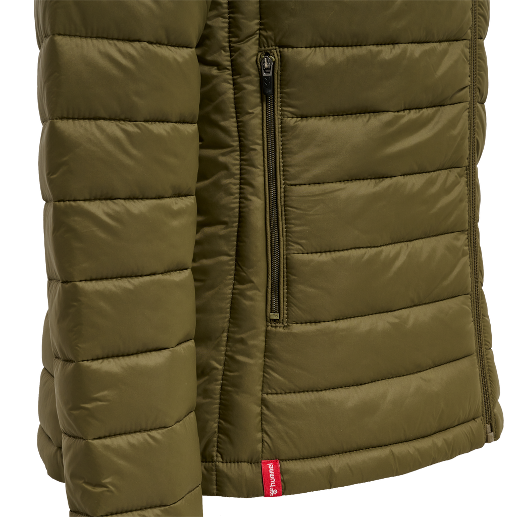hmlRED QUILTED HOOD JACKET WOMAN