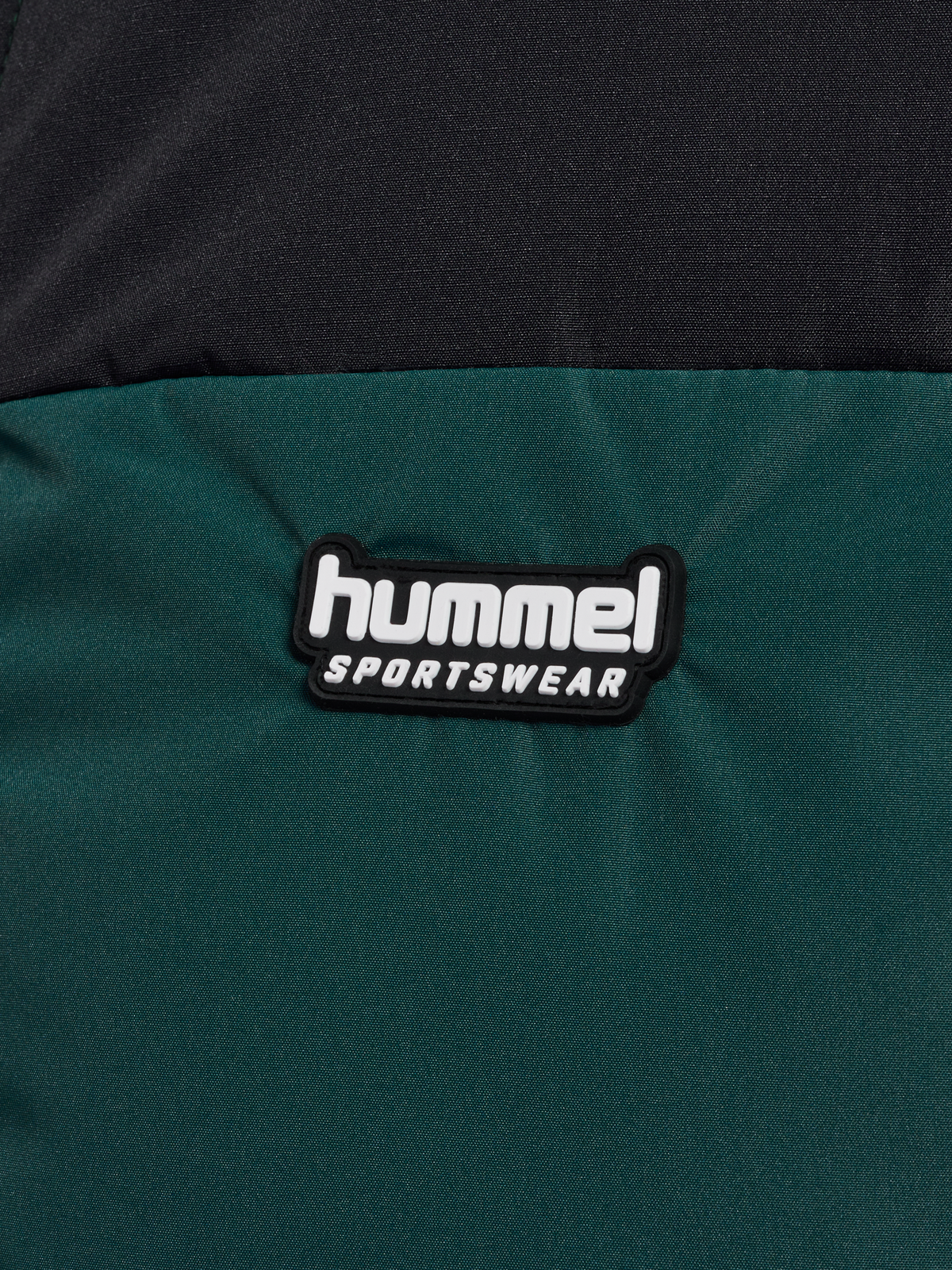 hmlPUFF JACKET SHORT SPORTSWEAR