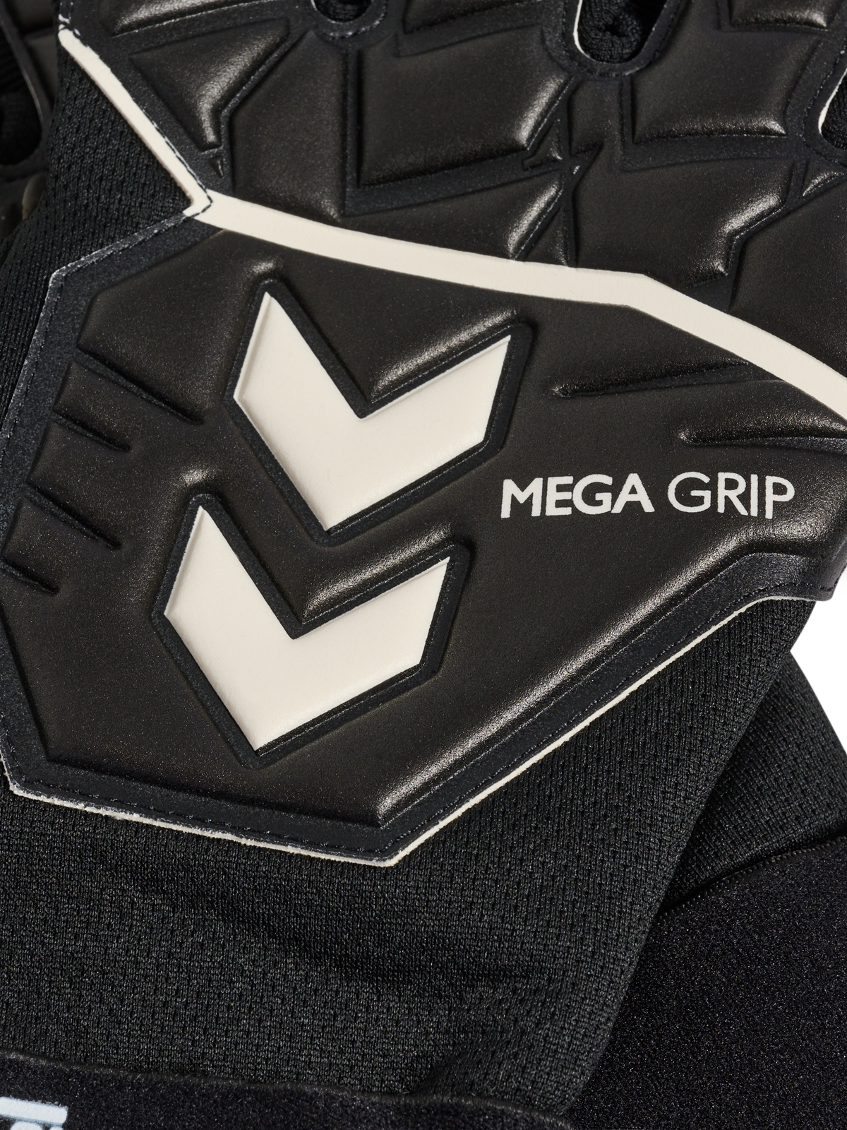 hmlGK GLOVES MEGA GRIP