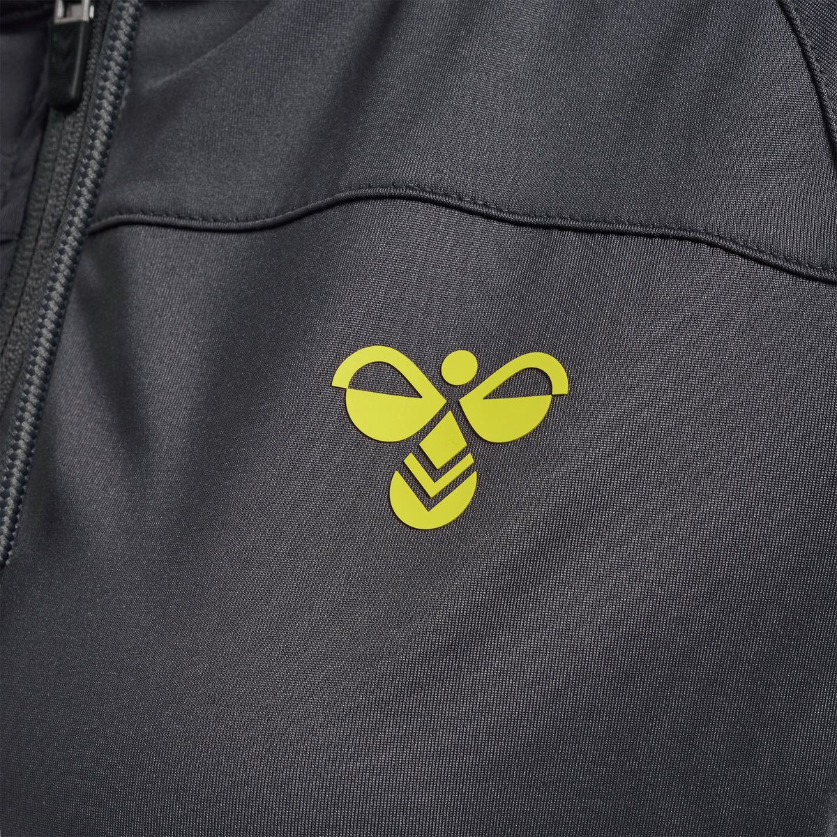 hmlGG12 TRAINING HOODIE WOMAN