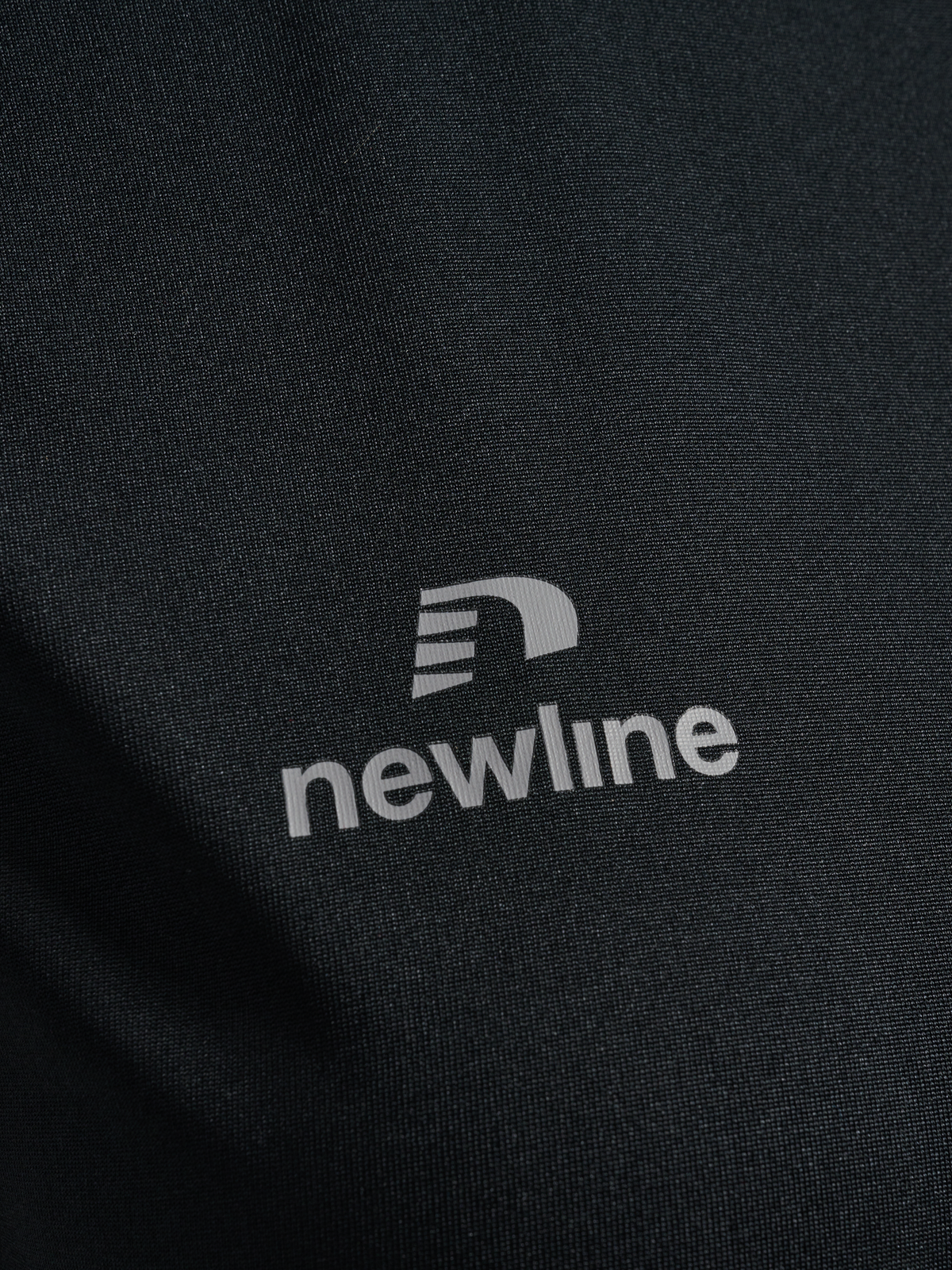 nwlBEAT T-SHIRT W