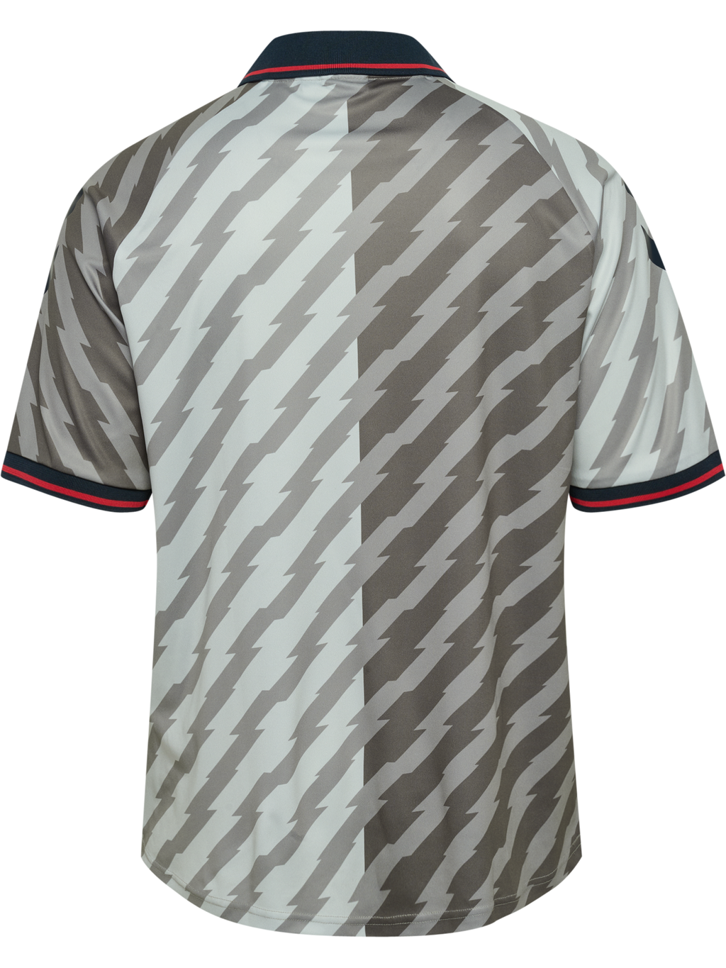 hmlWORLD 26 SOCCER JERSEY