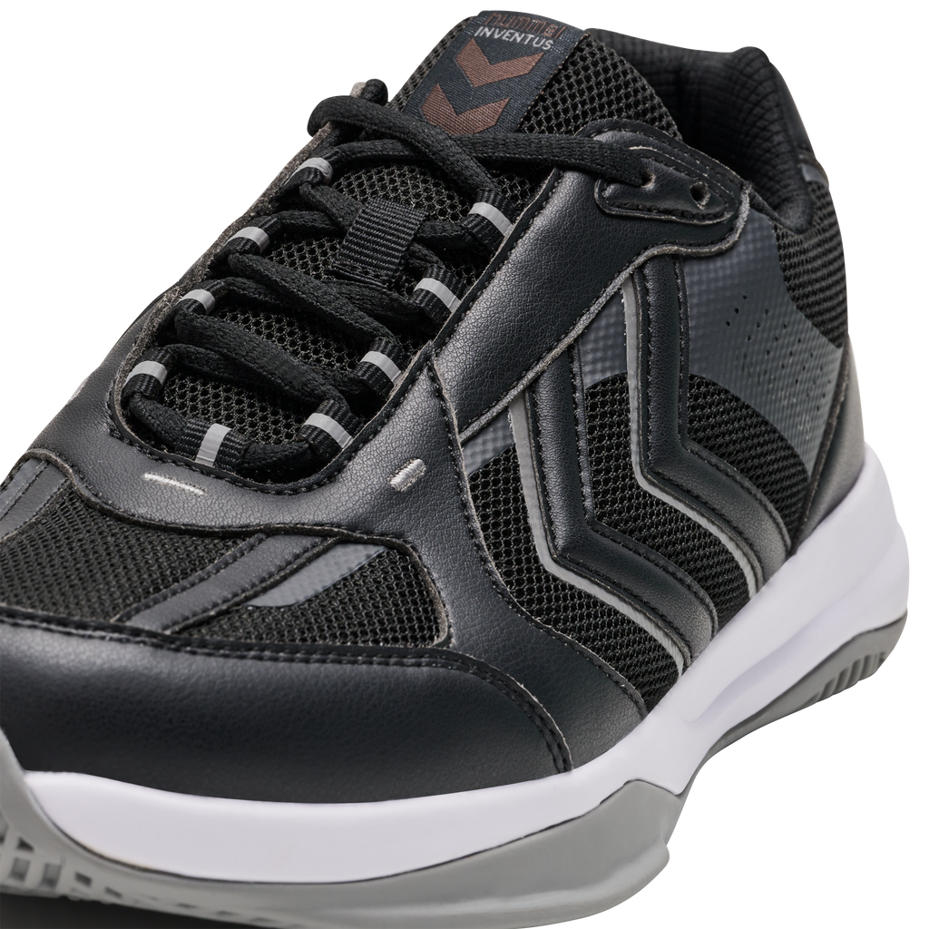 INVENTUS OFF COURT REACH LX