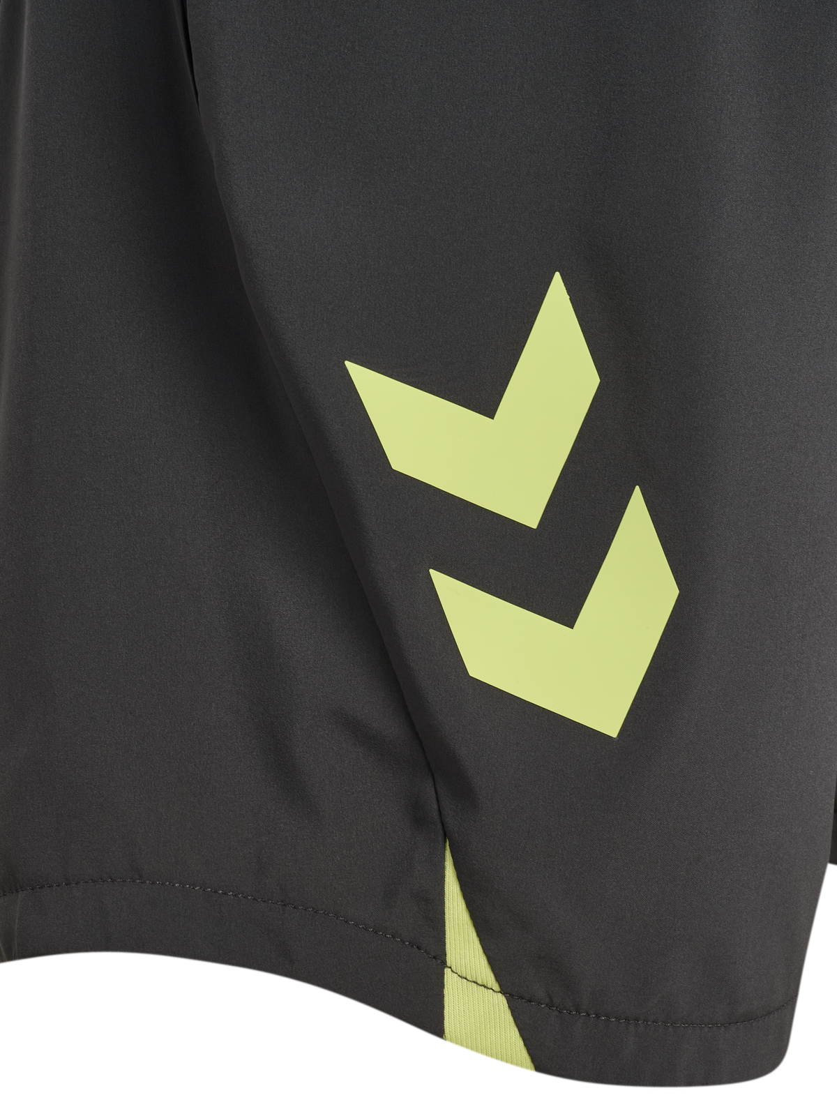 hmlBLAZE26 PRO TRAINING SHORTS