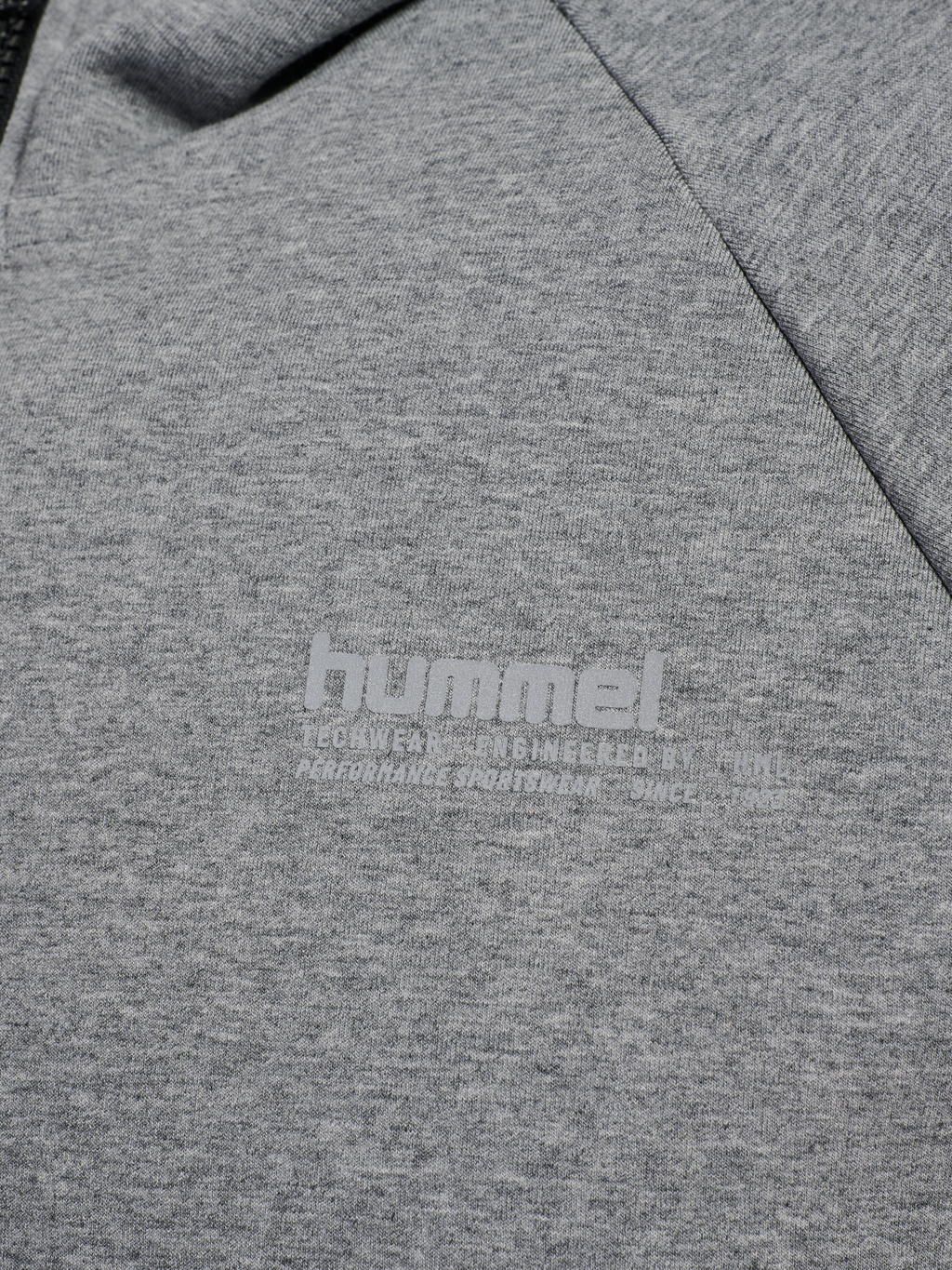 hmlTECH FLEECE REGULAR ZIP HOODIE